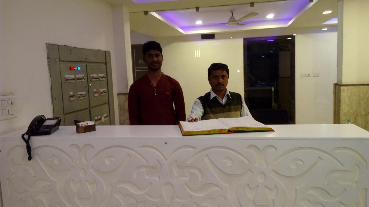 Hotel Grand Shyam- In Front Of New Delhi Railway Station-Couple Friendly Nowe Delhi Zewnętrze zdjęcie